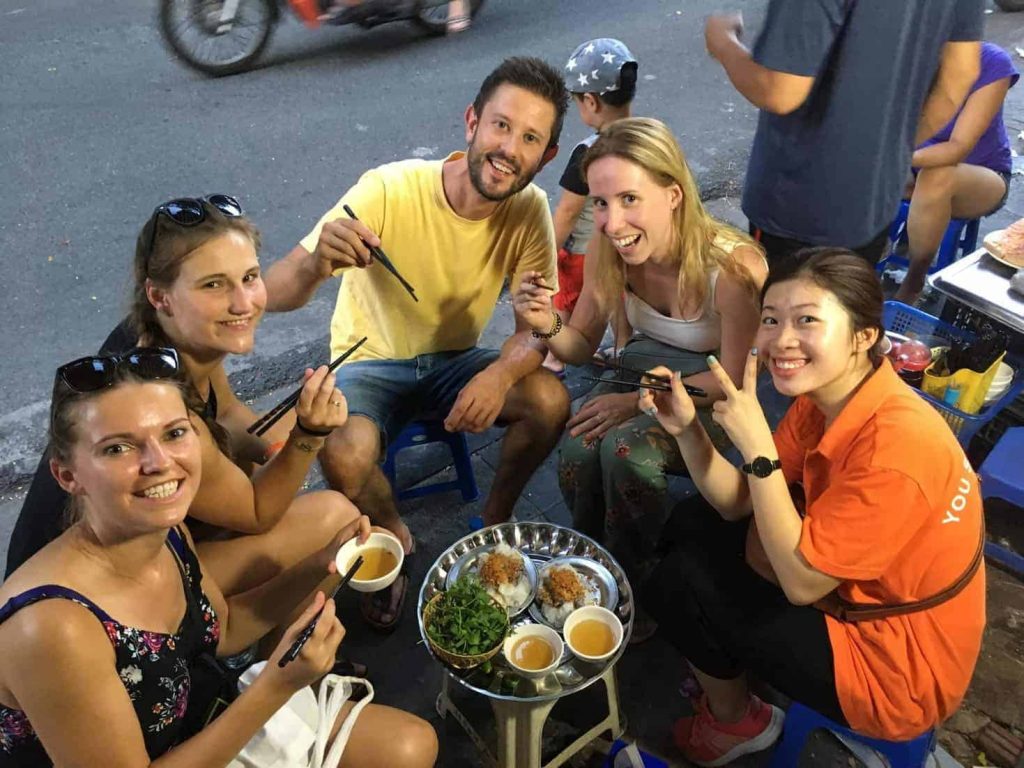 Hue night food tour
